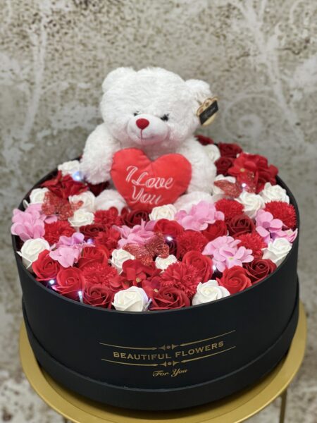 Soap flower gift with toy - Image 2