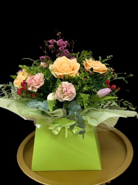 Flowers by florist choice in the water bag - Image 3